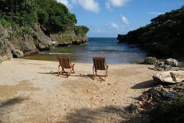 Roatan Explore & Relax: Mayan Eden Zipline, Rainforest and West Bay Beach photo 4