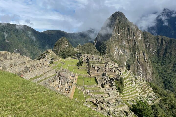 4-Day Lost Inca Jungle Trail to Machu Picchu — Bike, Raft & Jungle Trek photo 2