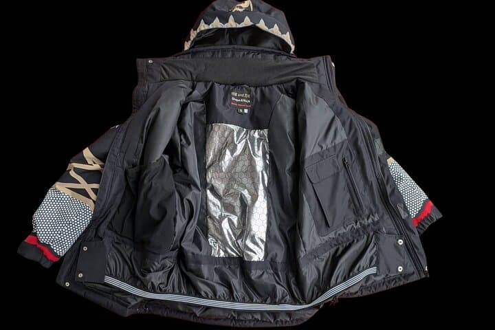 Ninja Ski Wear: 3-Day Japanese Snow Getaway with Hotel Delivery photo 4