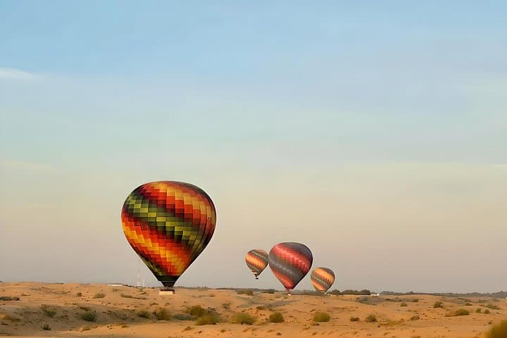Sunrise Hot Air Balloon Flight Over Dubai Desert — Dubai Balloon Ride & Wildlife Viewing photo 4