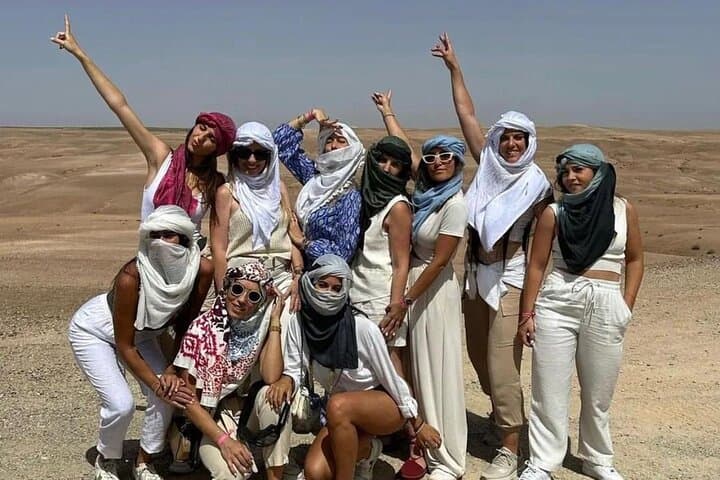 Sunset Agafay Desert Dinner: Marrakech Stargazing & Traditional Moroccan Feast