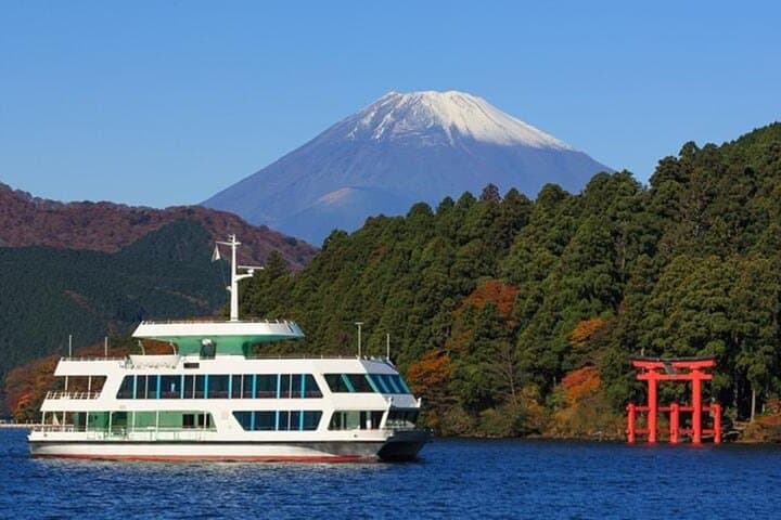 Mt Fuji & Hakone Day Tour: 5th Station, Lake Ashi Cruise & Shinkansen Return