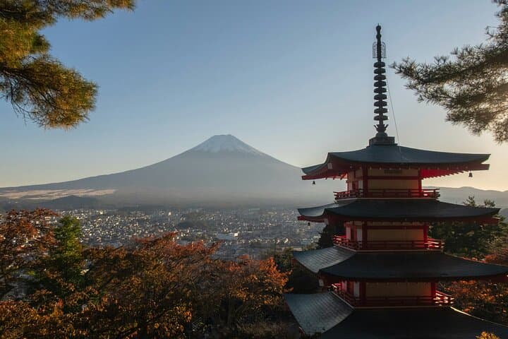 Mt Fuji Private Day Trip from Tokyo: Top Photo Spots, Lake Kawaguchi & Chureito Pagoda photo 1