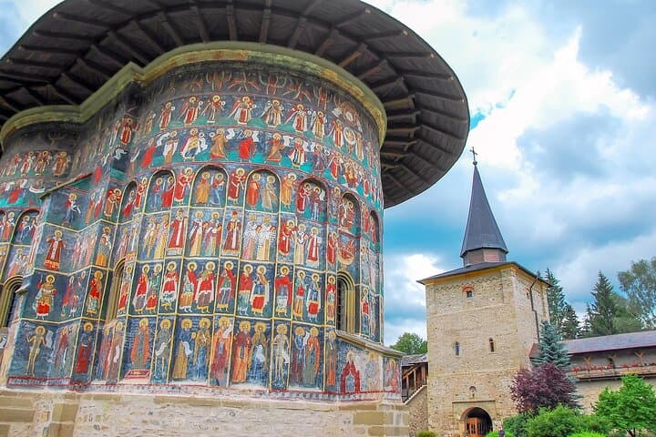 8-Day Private Transylvania & Bucovina Cultural and Scenic Tour from Bucharest photo 3