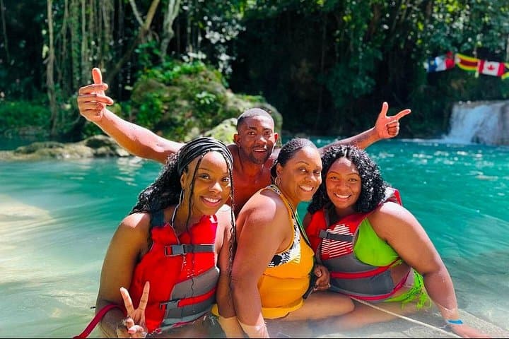 Private Day Tour from Montego Bay to Dunns River Falls & Blue Hole