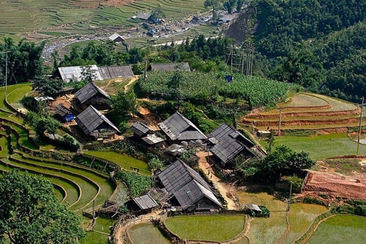 2-Day Hidden Village Homestay & Trek Trekking in Sapa (Ta Van) photo 2