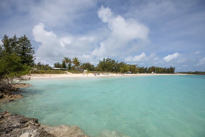 Bermudaful Island Beach Hop: John Smith's, Clearwater & Turtle Bay photo 2