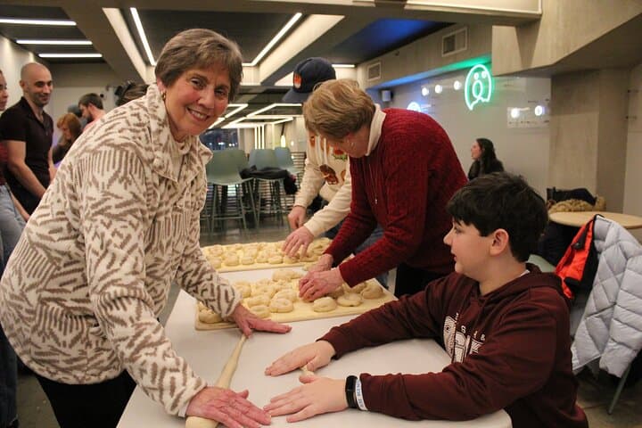 Midtown NYC Hands-On Bagel Baking Class at a Commercial Bagel Shop photo 6