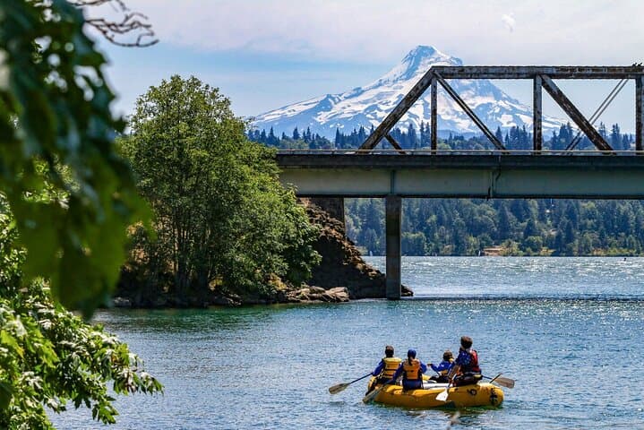 Full-Day White Salmon River Rafting: Class III–IV Rapids Near Portland photo 4