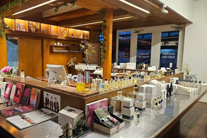 Design Your Scent: Musee de Parfum One-Day Perfume Class in Jeju photo 2