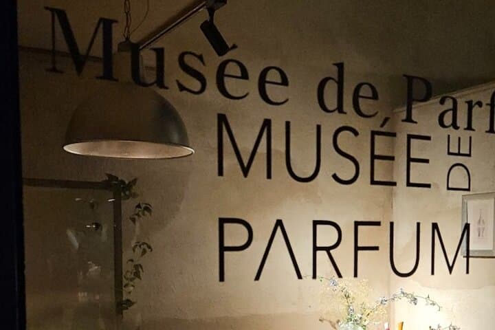 Design Your Scent: Musee de Parfum One-Day Perfume Class in Jeju photo 6