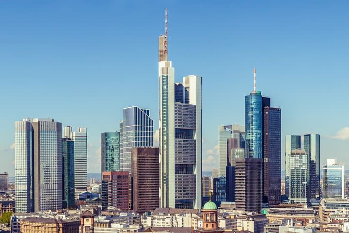 Bruges to Frankfurt Private Transfer with 2-Hour Sightseeing Stop photo 6