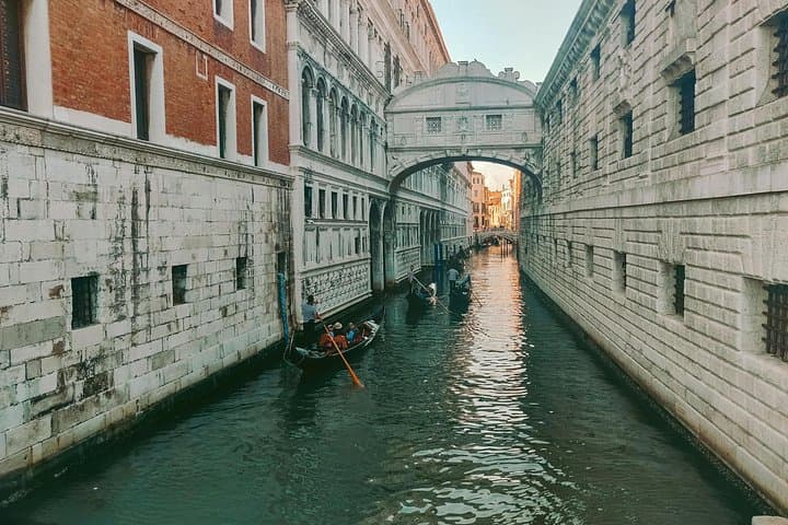 From Doges to Domes: Self‑Guided Walking Tour of Venice's Historic Highlights photo 3