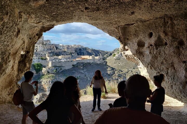 Matera Trek: Sassi to Murgia via the Tibetan Bridge photo 4