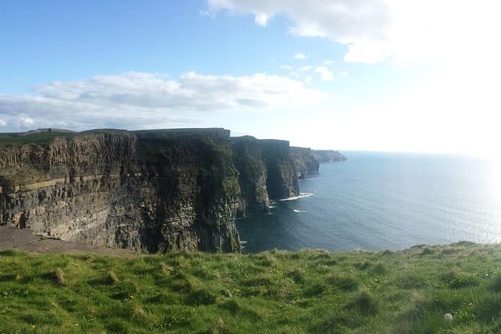 Private 4-Day Tour: Dublin to Killarney, Ring of Kerry & Cliffs of Moher photo 2