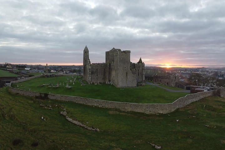 Private 4-Day Tour: Dublin to Killarney, Ring of Kerry & Cliffs of Moher photo 3