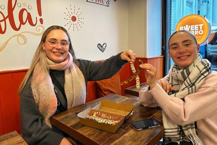 Dublin Donut Walking Tour: History, River Views & Artisan Bites photo 6