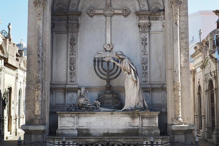 Recoleta Cemetery Trivia Walk: Self-Guided Scavenger Hunt in Buenos Aires photo 6