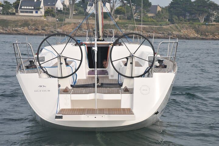 Private Sailboat Tour on the Rio Tejo: Lisbon River Cruise & Swim photo 5