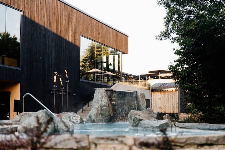 Strøm Spa Sherbrooke: Authentic Nordic Thermal Experience on the Magog River