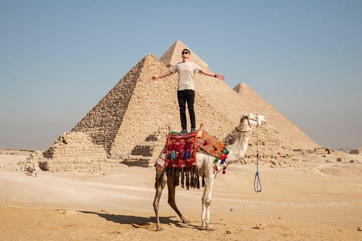One-Day Cairo: Giza Pyramids, Sphinx, Khan El Khalili & Nile Felucca