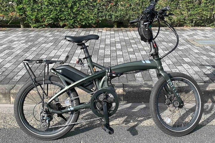 Kyoto E-Bike Rental: Explore the City on a Tern Vektron (60 km Range)
