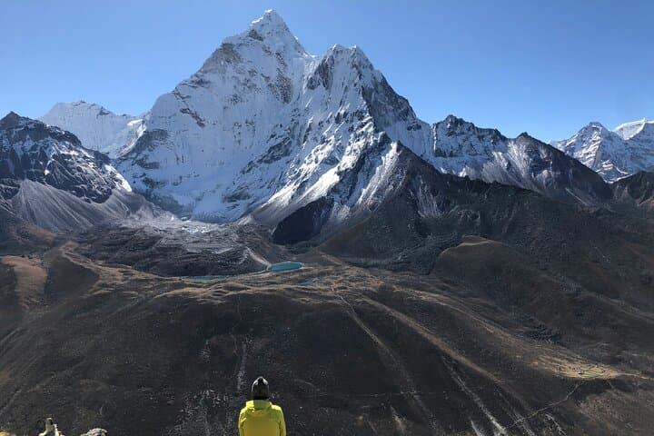 Everest Base Camp Trek with Luxury 5-Star Accommodation — 16-Day Guided Route