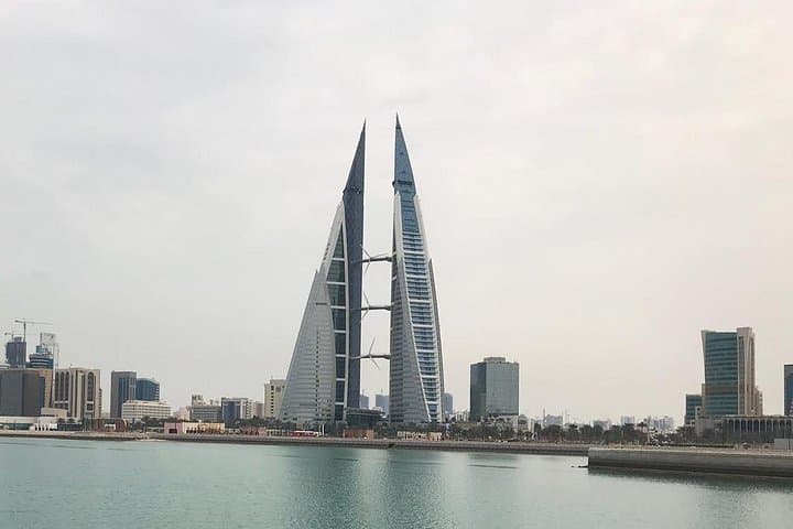 Discover Bahrain: Private Luxury Tour of Manama, Fort & Souq photo 2