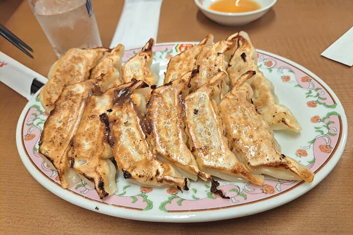 Osaka Welcome Tour: Custom 2-Hour Downtown Walk & Street Food photo 4