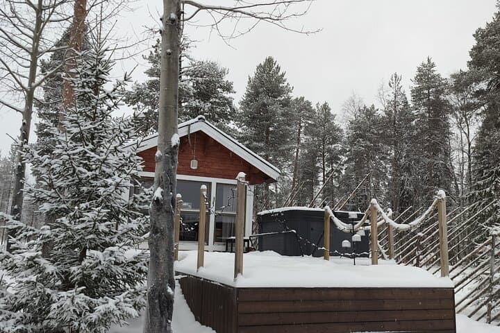 Lappish Evening: Sauna, Jacuzzi & Blazed Salmon Dinner at Langonlampi photo 5