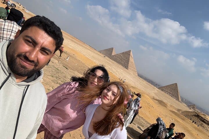 Private Half-Day Giza Pyramids & Sphinx Tour with Egyptologist Guide photo 3
