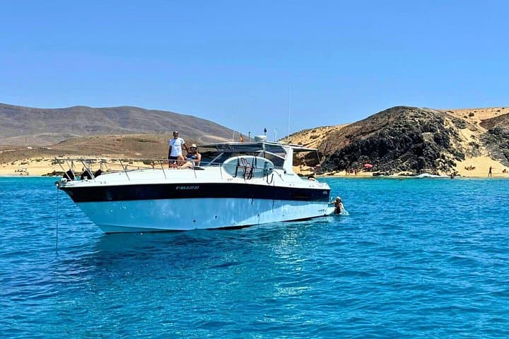 Private Yacht Gourmet Barbecue and Sunset at Papagayo Beaches, Lanzarote photo 2