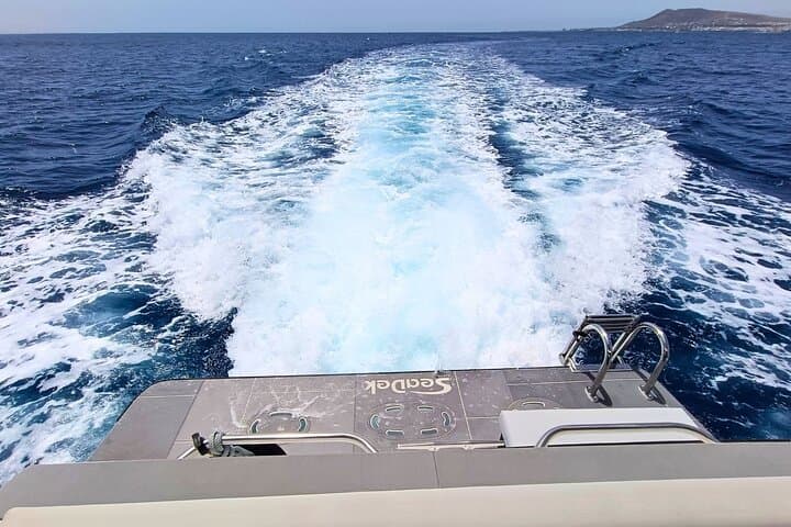 Private Yacht BBQ & Sunset Cruise to Papagayo Beaches, Lanzarote photo 6