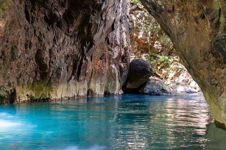 La Leona Waterfall and Hot Springs Day Tour from Playa Flamingo photo 2