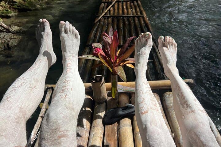Bamboo Rafting and Rick's Café: Raft, Reef, and Sunset Cliff Diving from Montego Bay photo 2