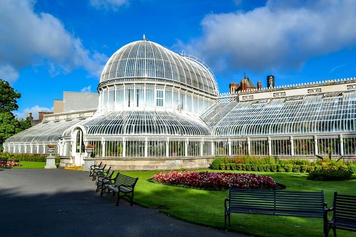 Explore Belfast in Five Hours: City Hall, Ulster Museum & Botanic Gardens photo 2