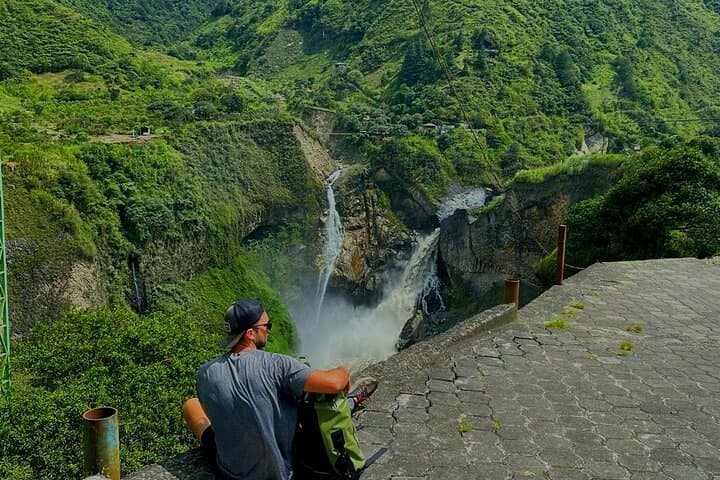 Baños & Amazon Jungle: 3-Day Waterfalls, Rafting and Quichua Community Experience photo 2