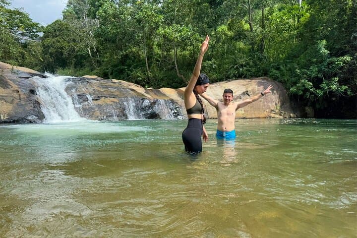 Ravana and Diyaluma Falls Day Tour — Swim Upper Diyaluma Natural Pools and Local Lunch photo 4
