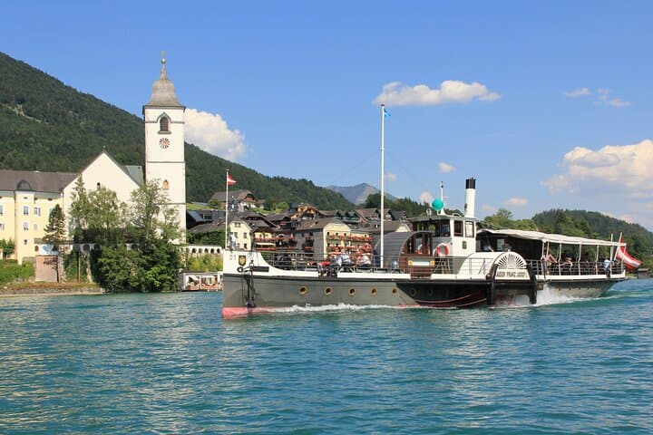 Private Tailor-Made Salzburg & Lakes Tour from Passau or Linz