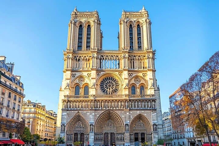 Latin Quarter to Notre-Dame: A Two-Hour Gourmet Walking Lunch in Paris photo 1