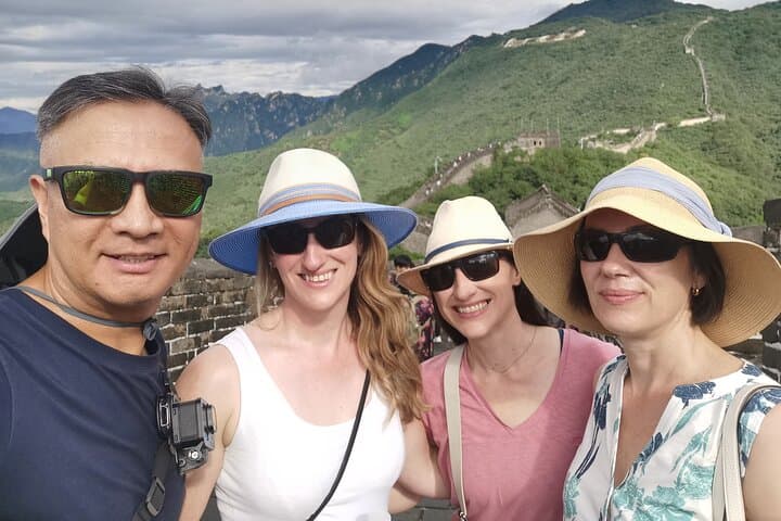 Beijing Day Tour: Tiananmen Square, Forbidden City & Mutianyu Great Wall