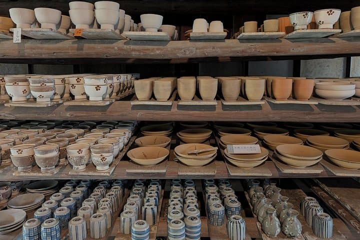 Tajimi Cycling Tour: Journey Through the History of Mino Ware photo 3