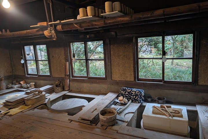Tajimi Cycling Tour: Journey Through the History of Mino Ware photo 4
