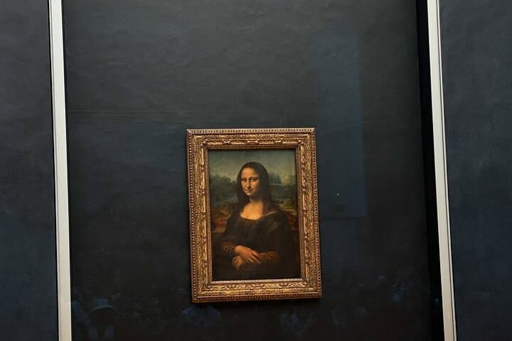 Private Louvre Audio-Guide Tour with Hotel Transfers — See the Mona Lisa Calmly photo 2