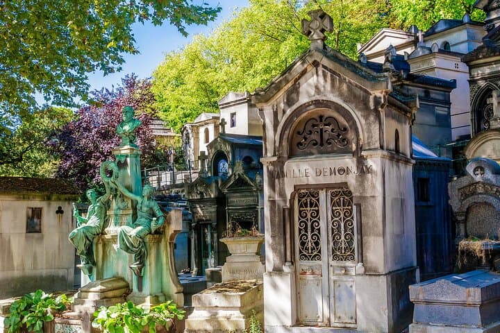 Self-Guided Audio Tour of Père-Lachaise Cemetery — Paris Walking Guide photo 3