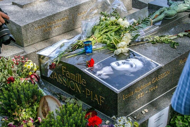 Self-Guided Audio Tour of Père-Lachaise Cemetery — Paris Walking Guide photo 6