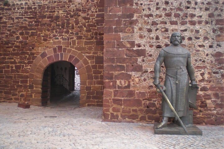 Explore Silves: Medieval Castle, Cathedral & Market Day Tour photo 2