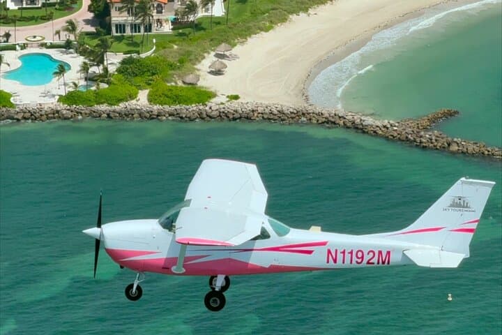 Private 40-Minute South Beach Airplane Tour — Miami Aerial Views photo 3