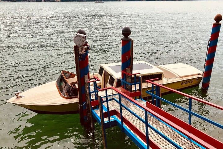 Private Venetian Boat Tour on Lake Como: 4-Hour Luxury Cruise from Bellagio photo 2