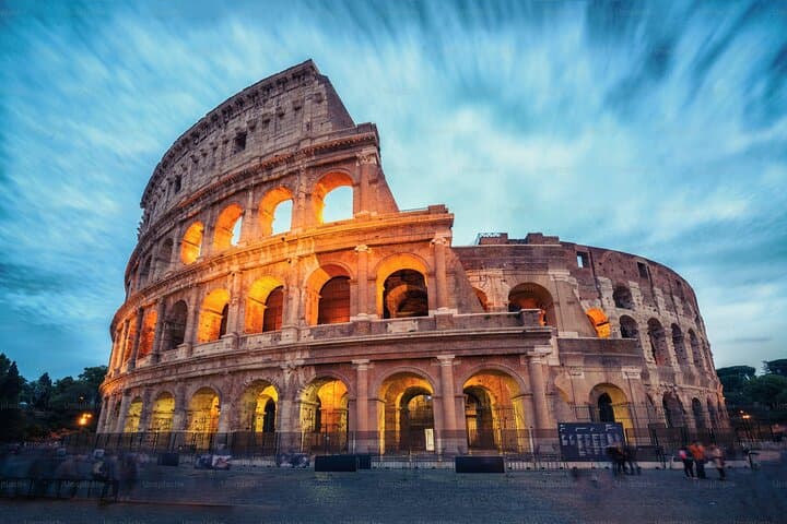 Colosseum Arena Floor & Roman Forum: Access Tour in Rome